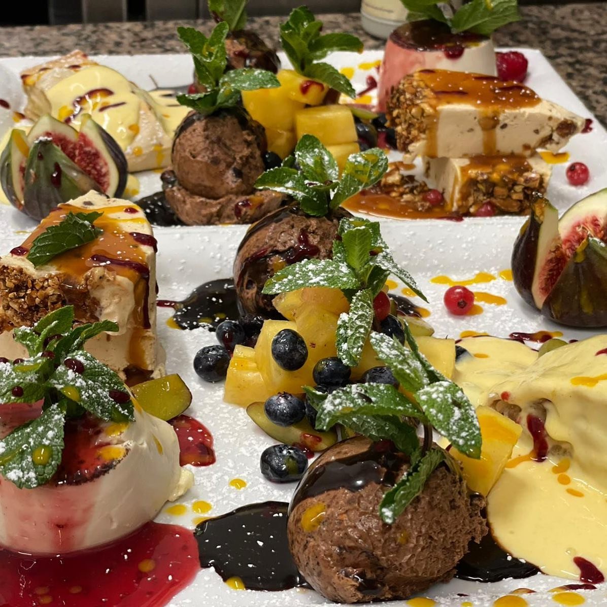 Süße Brunch-Teller